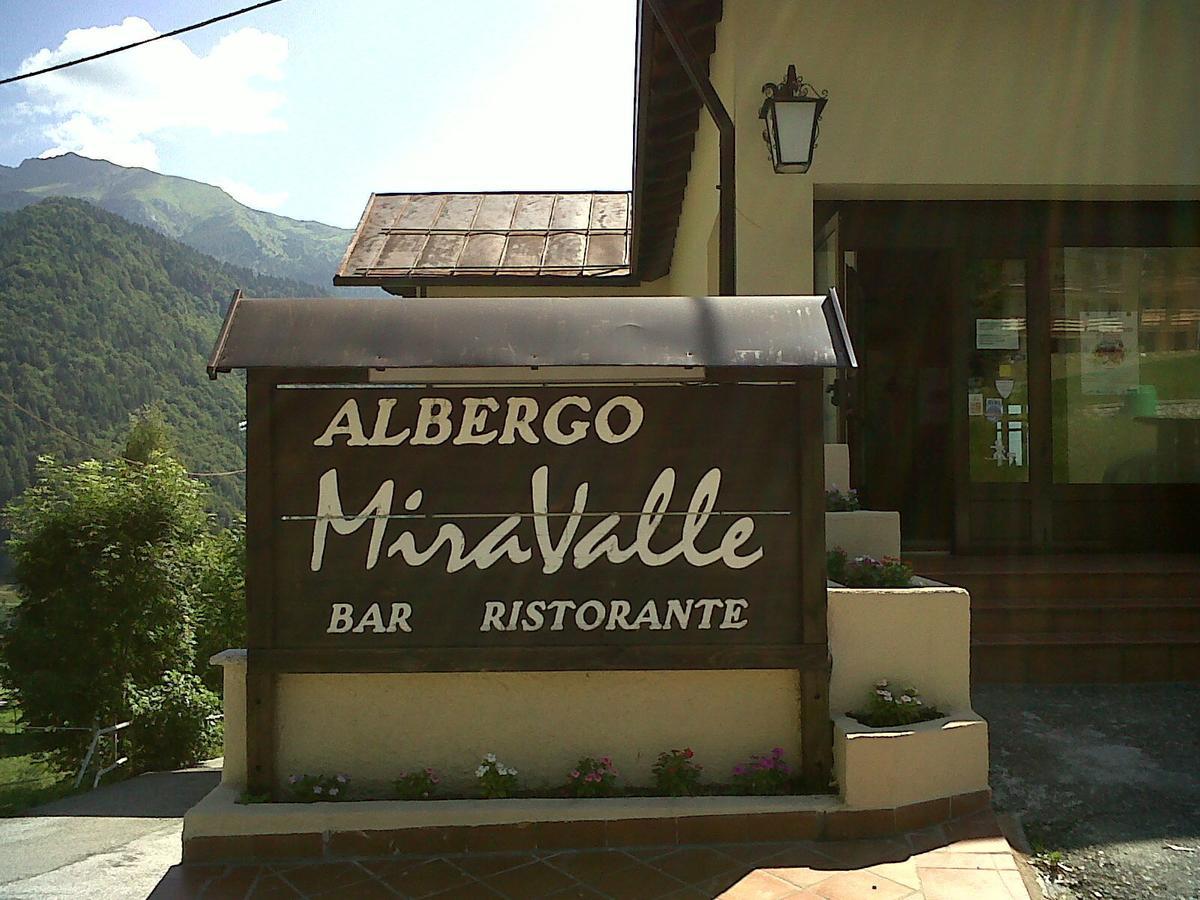 Albergo Miravalle Forni Avoltri Exterior foto